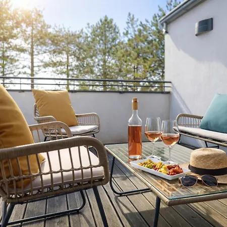 Grande Maison Jardin Clos 8 Personnes *