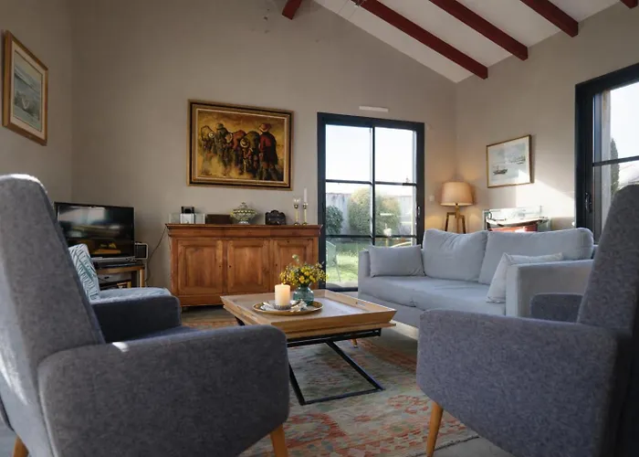 Holiday home Grande Maison Jardin Clos 8 Personnes Olonne-sur-Mer