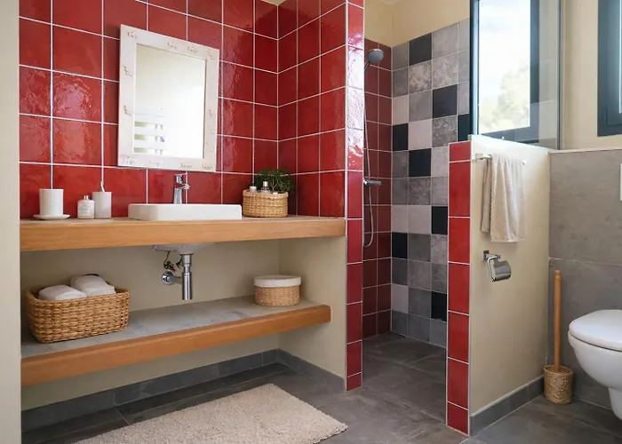 Grande Maison Jardin Clos 8 Personnes Holiday home